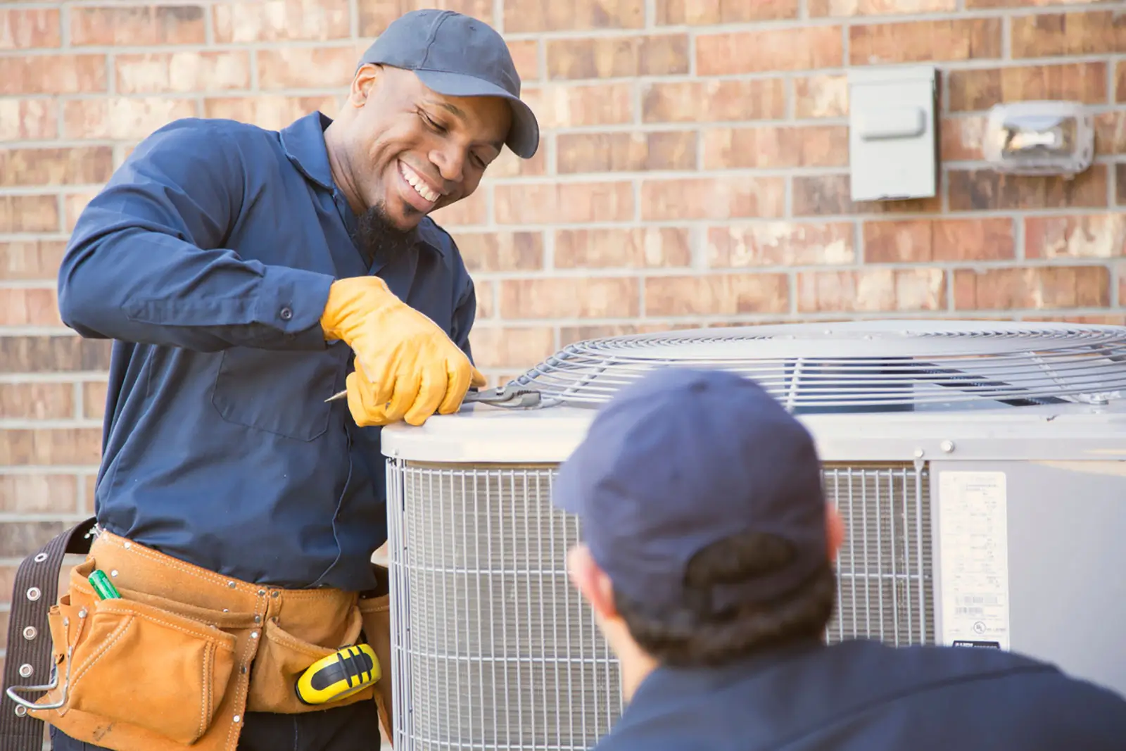 Residential Commercial HVAC Technicians